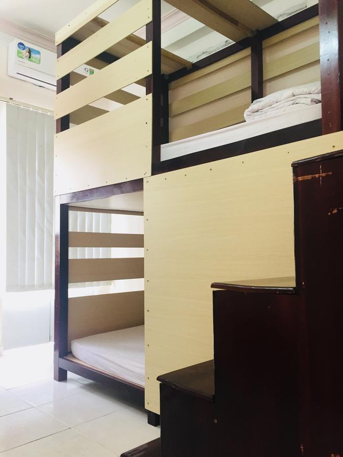 Happy Hostel Vn (Adults Only) Хошимин Екстериор снимка
