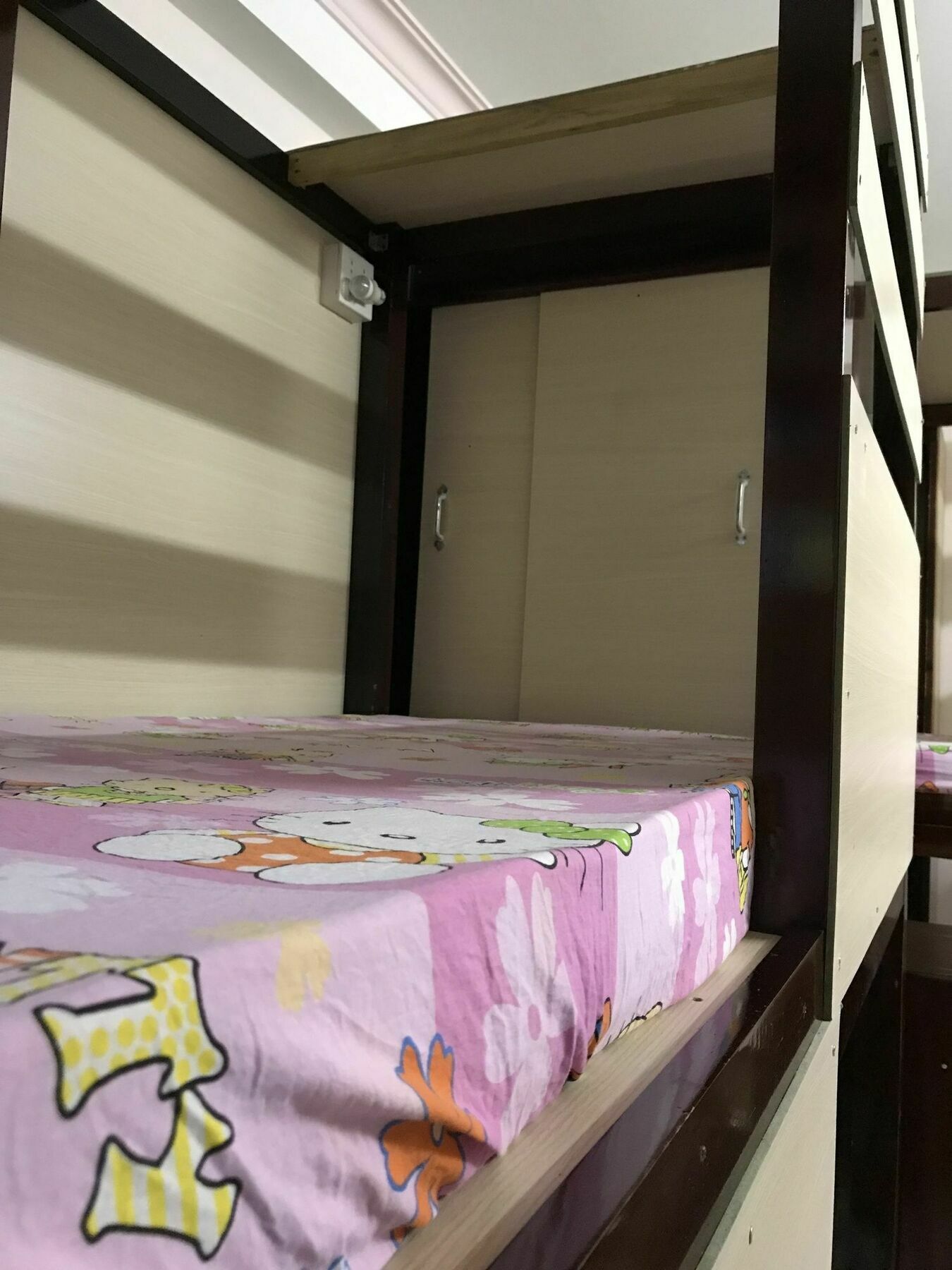 Happy Hostel Vn (Adults Only) Хошимин Екстериор снимка